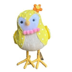 Target Spritz Easter Featherly Friends Bird - Yellow - Daisy - 2018
